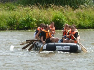 Raft Race II (7)